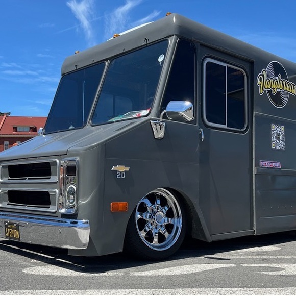 Meet your Posher, Rhenan - Picture 3 of 9